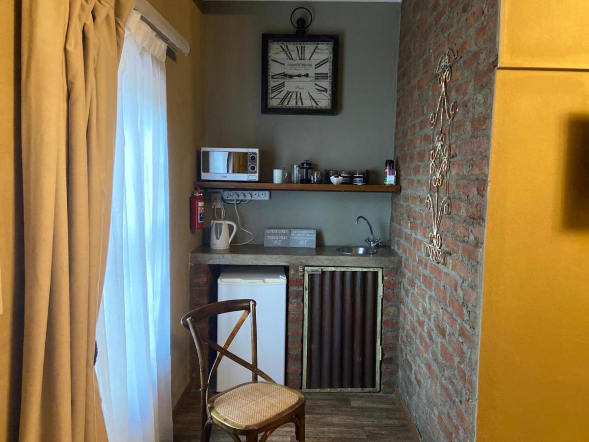 Cape Karoo Guesthouse Beaufort West Luaran gambar