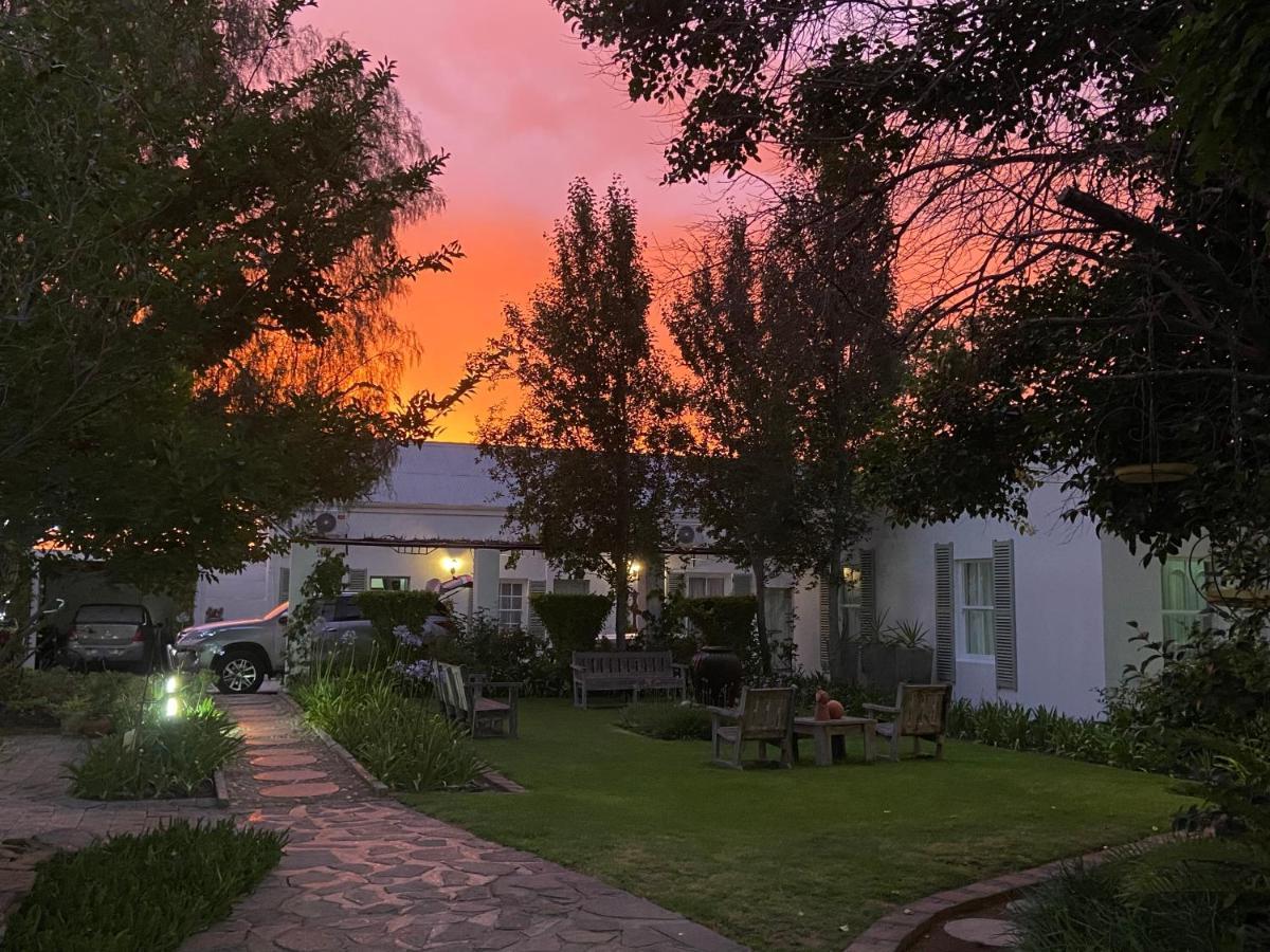 Cape Karoo Guesthouse Beaufort West Luaran gambar