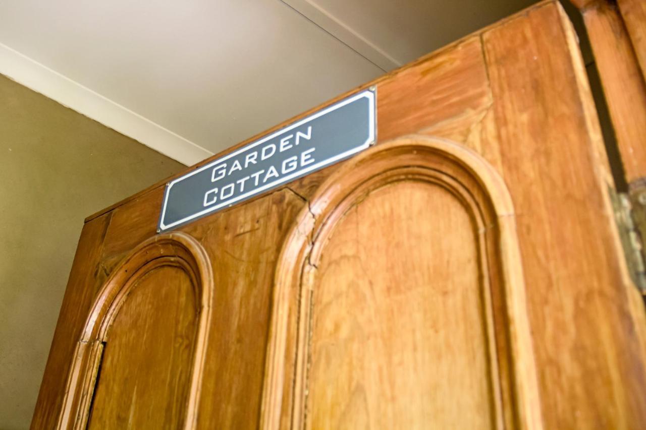 Cape Karoo Guesthouse Beaufort West Luaran gambar